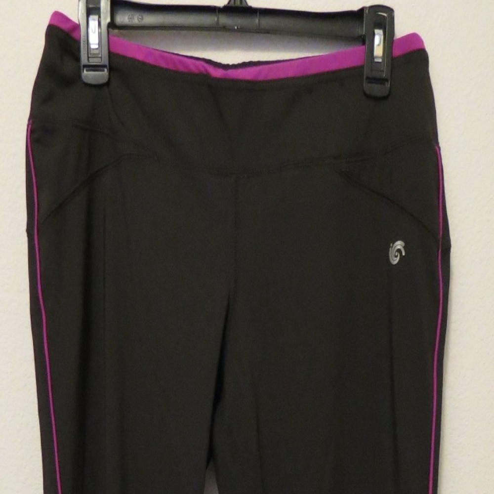 New York & Co. InMotion Pants and Jacket M/short